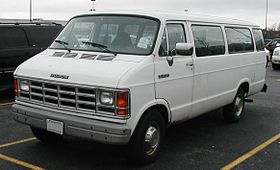 Dodge-Ram-wagon.jpg